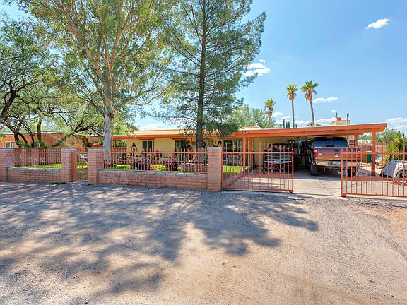 3rd image of 4741 W De La Canoa Dr