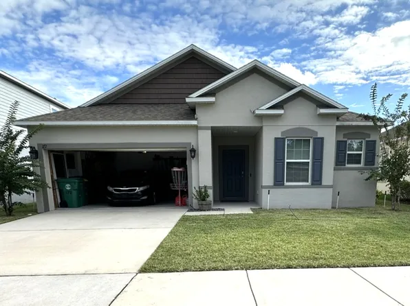 172 E Fiesta Key Loop, Deland, FL 32720