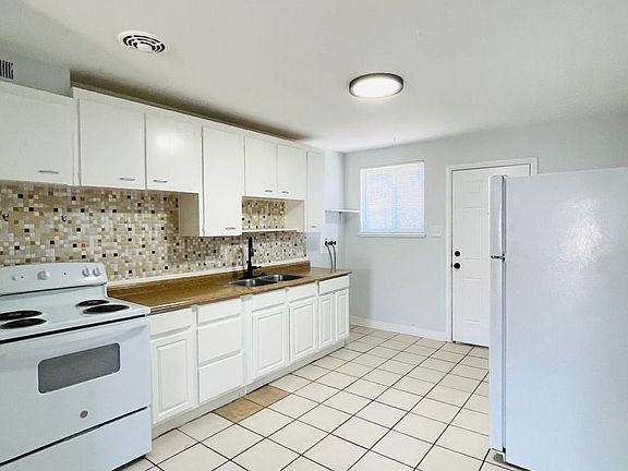 5th image of 5340 W 3rd Pl APT 1
