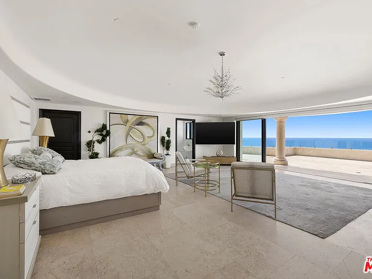 22435 Pacific Coast Hwy — Photo 12