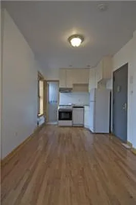 Rented by Veracity NYC LLC | media 41