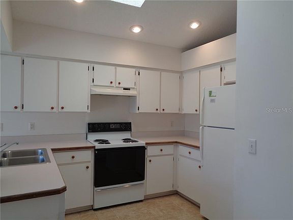 3rd image of 10496 Cresto Delsol Cir #5