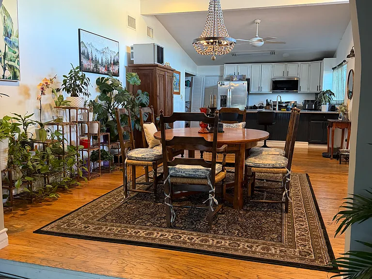 4644 Denwood Rd — Photo 8