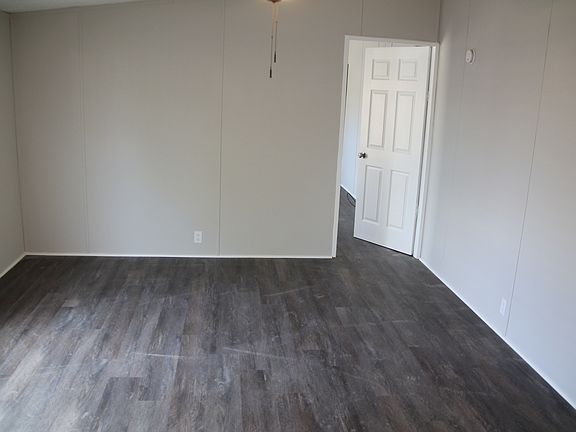 2nd image of 103 Longstaff Pwk Simpsonville S #C-2