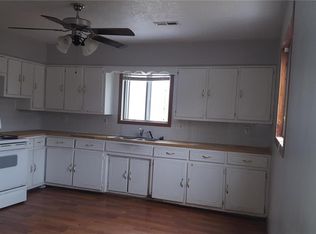 222 Grant Ave, Lebanon, MO 65536