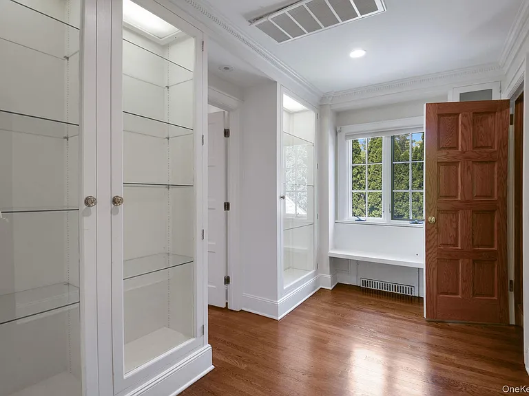 46 Fenimore Rd — Photo 21