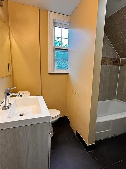 1115 Church St — Photo 22