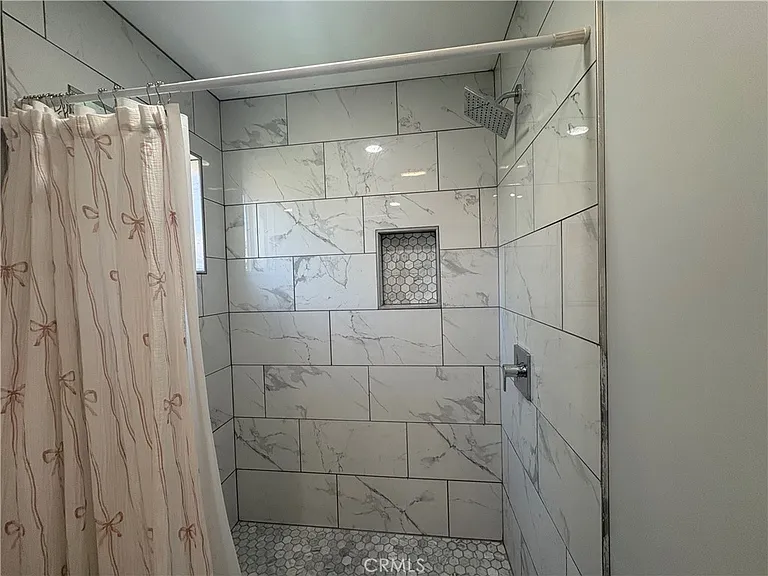 145 W 118th Pl — Photo 13