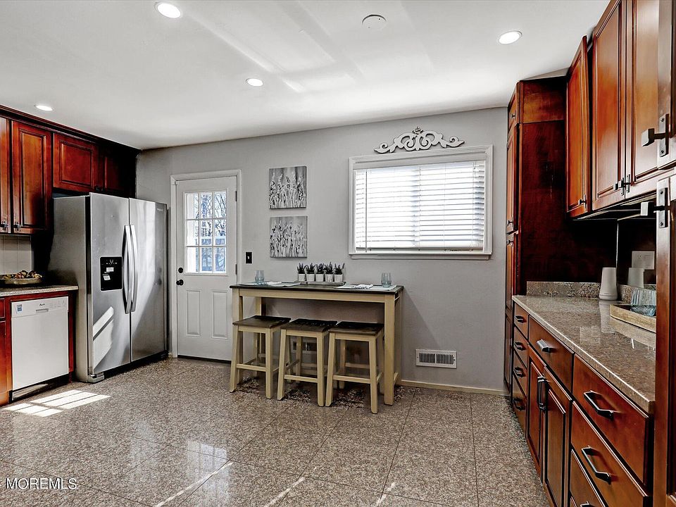 27 Chestnut Ridge Road, Holmdel, NJ 07733 Zillow