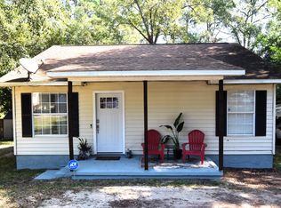 406 Cooper St, Crestview, FL 32539