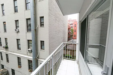 Rented by Alina Levina, LREB