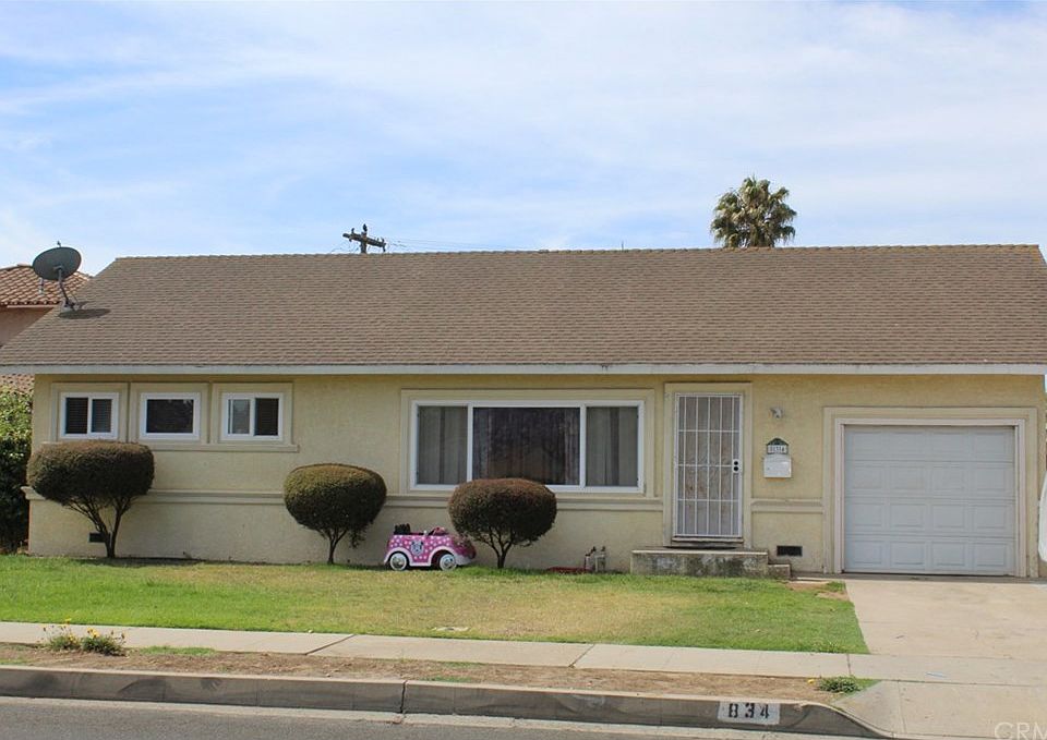 1st image of 834 E Sierra Madre Ave