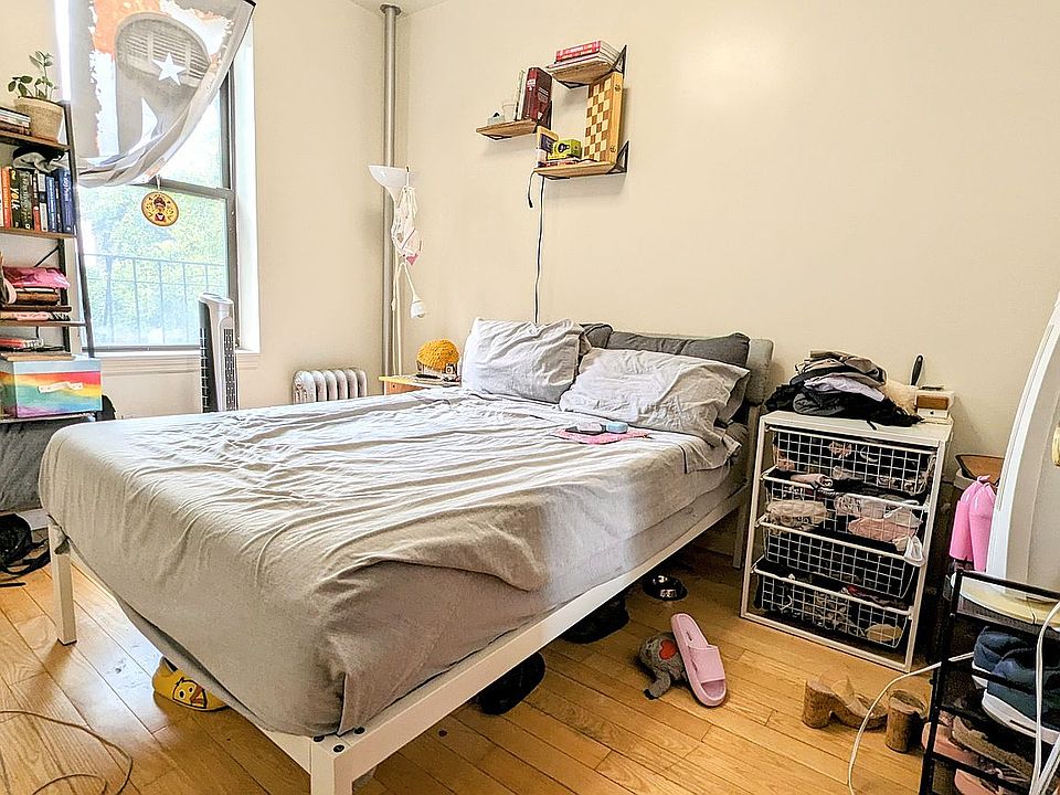 1st image of 32-60 41st St #Dg99
