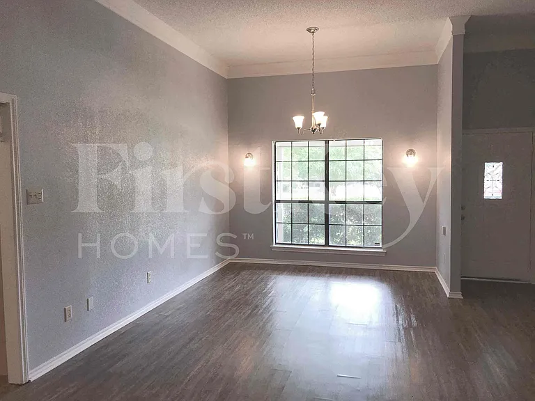 5302 Deep Canyon Dr — Photo 3