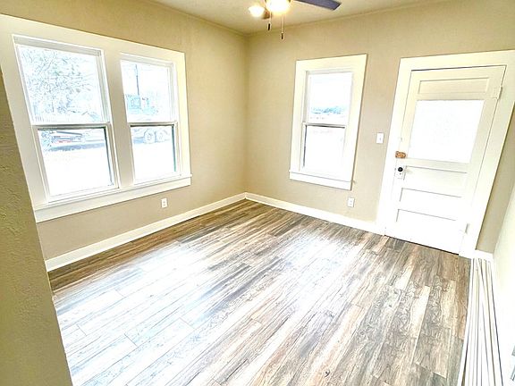 5th image of 424 Pontotoc St
