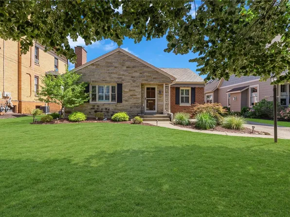 234 College Ave, Beaver, PA 15009