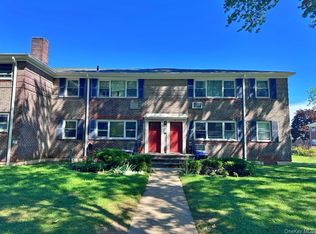 68-15 150 Street #209, Kew Garden Hills, NY 11367