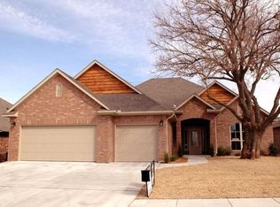 9025 NW 79th Ter, Yukon, OK 73099