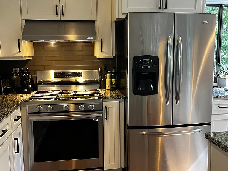 10065 NW Ash St — Photo 35