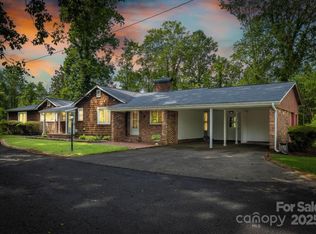 767 Circle Dr NE, Lenoir, NC 28645