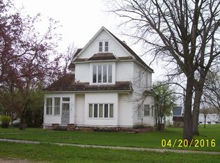 1110 Main Ave, Armour, SD 57313