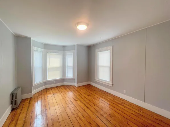 59 Summer St #2, Somerville, MA 02143