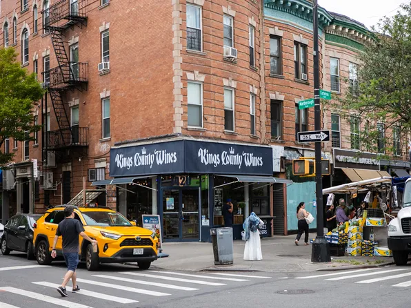 323 East 19th Street image 15 of 19