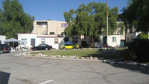 1st image of 767 E Sunrise Blvd APT 13