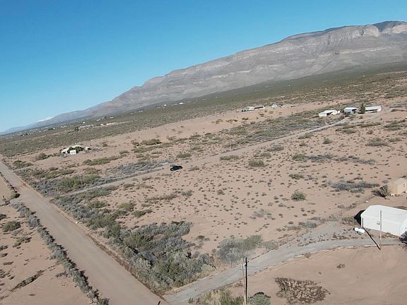 3rd image of Oliver Rd