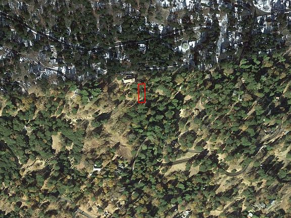 4th image of Fern Canyon Rd
