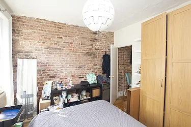 Rented by Jonis Realty