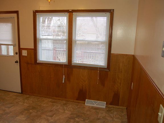 5th image of 4231 Dawes Ct SE #4233