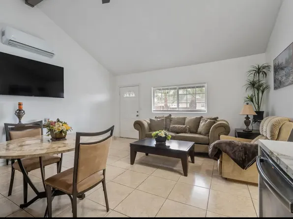 20641 Wyandotte St #1, Winnetka, CA 91306