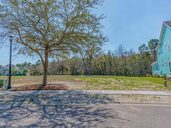 3rd image of 1312 James Island Ave.