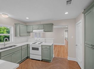 712 E North Ave, Bryan, TX 77802