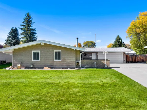1213 Buena Dr, Great Falls, MT 59404