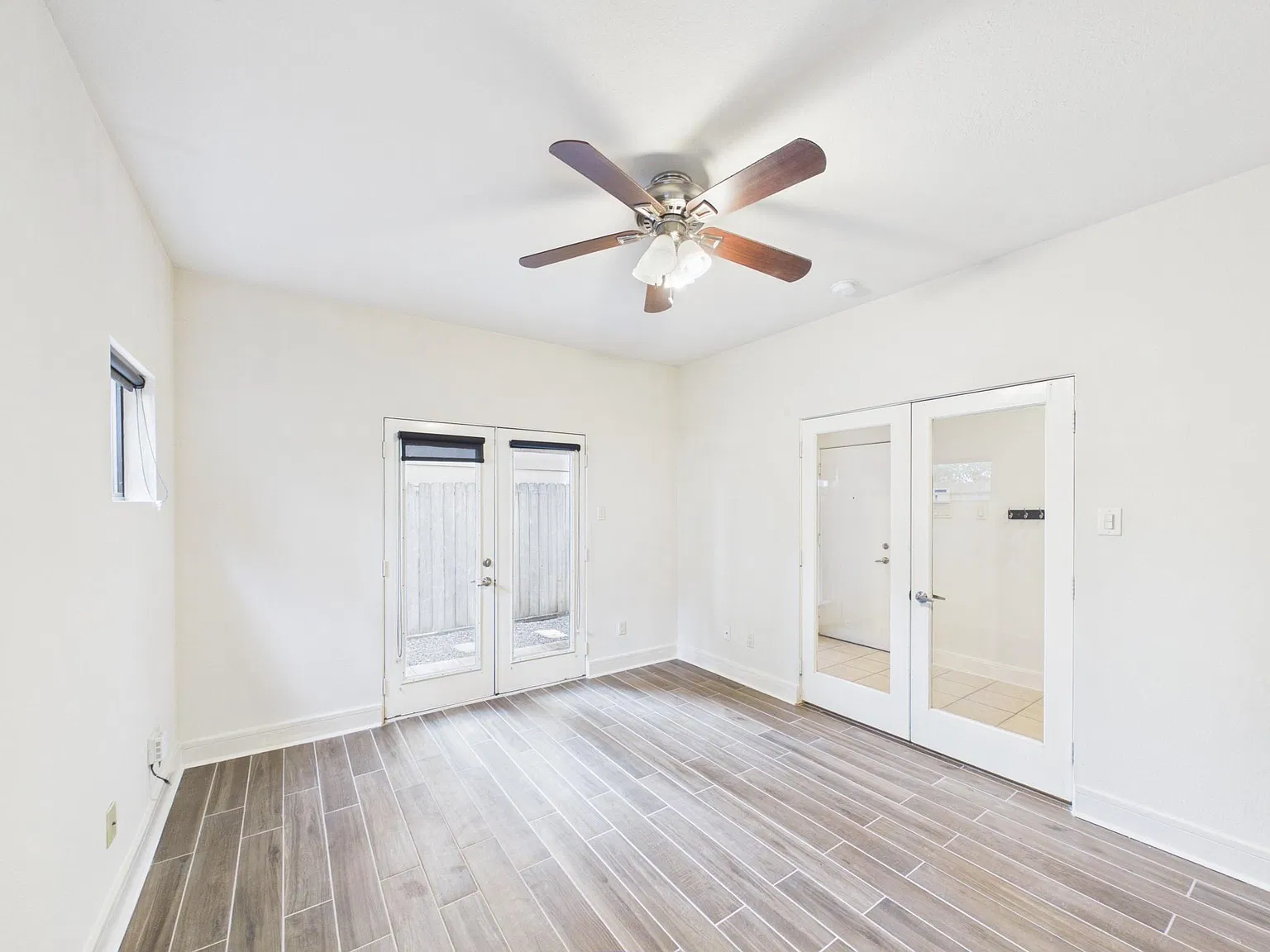 3 bed, 3.5 bath, 2157 sqft, $2,750 — Photo 3