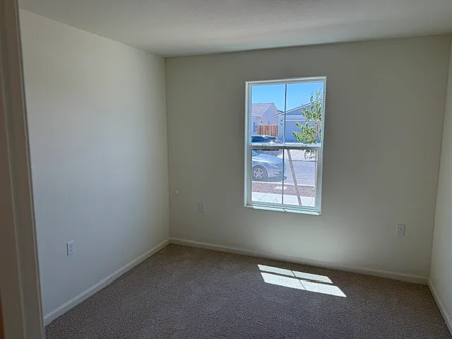 675 Skyler Ln — Photo 10