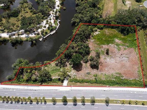 2nd image of 2083 W Midway Road