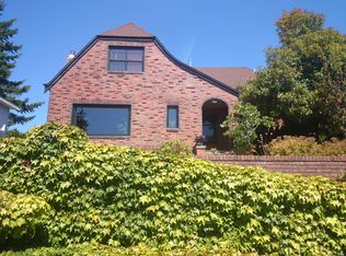 4318 SW Juneau St, Seattle, WA 98136