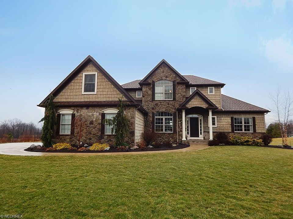 1st image of 7200 Hunters Glen Ln