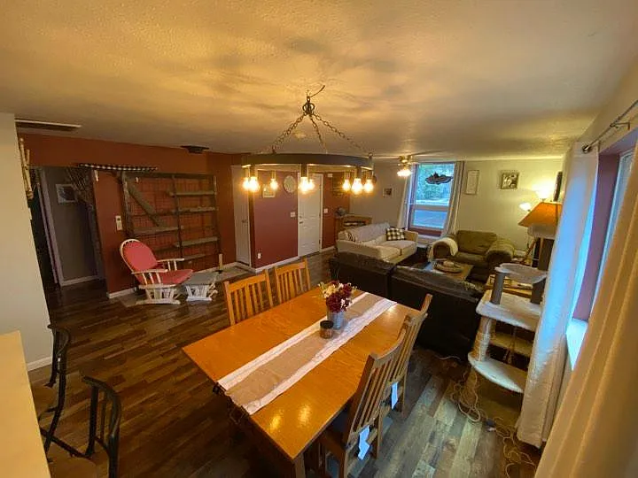 215 Palmer St — Photo 7