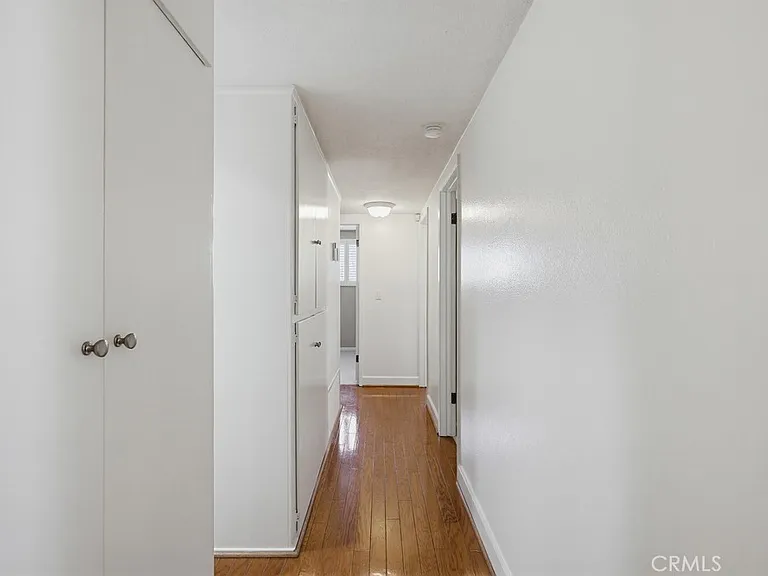 2705 E Jacaranda Ave — Photo 38
