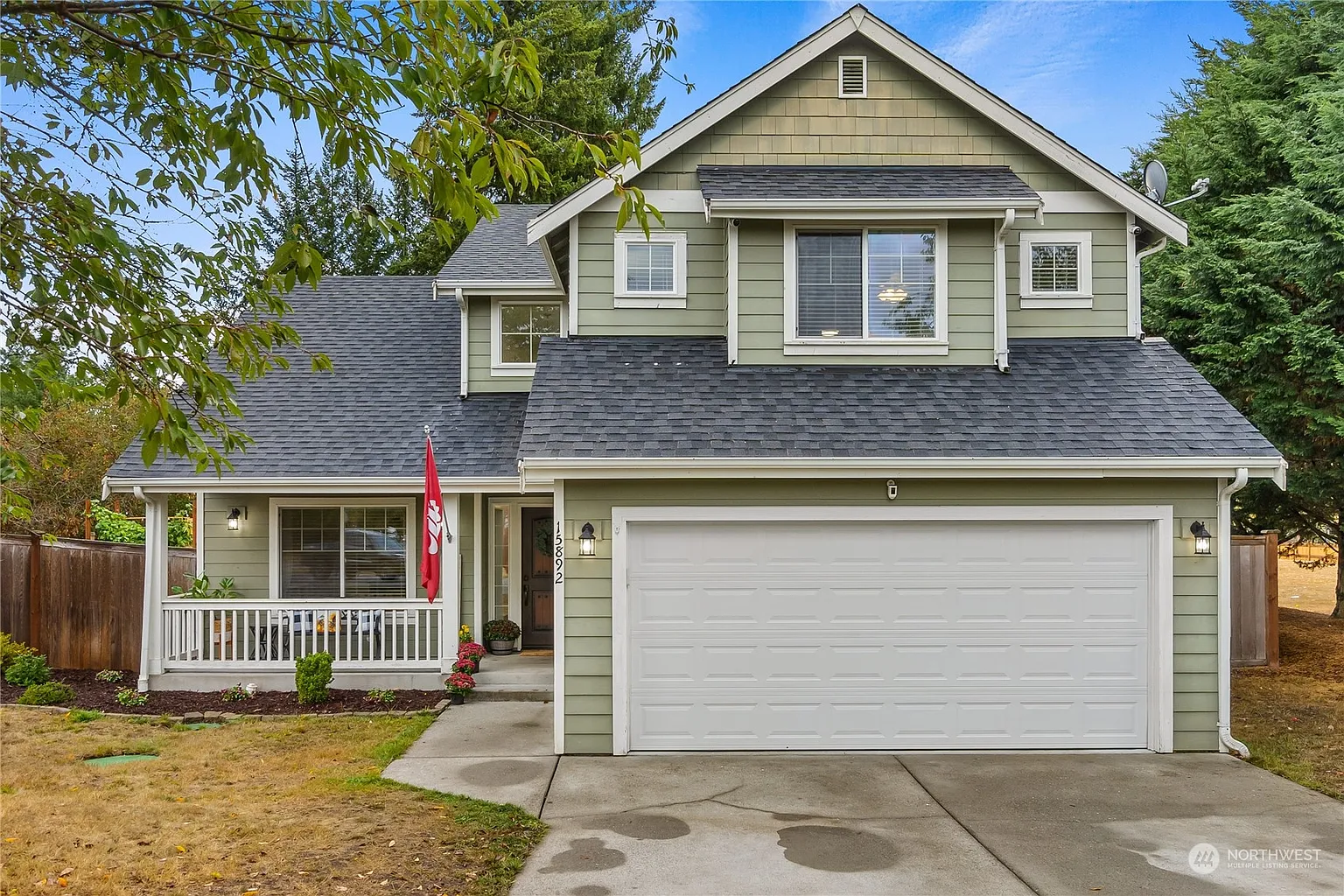 15892 104th Avenue SE photo 1