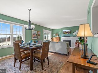 107 Eagle Nest Ct, Lancaster, PA 17601