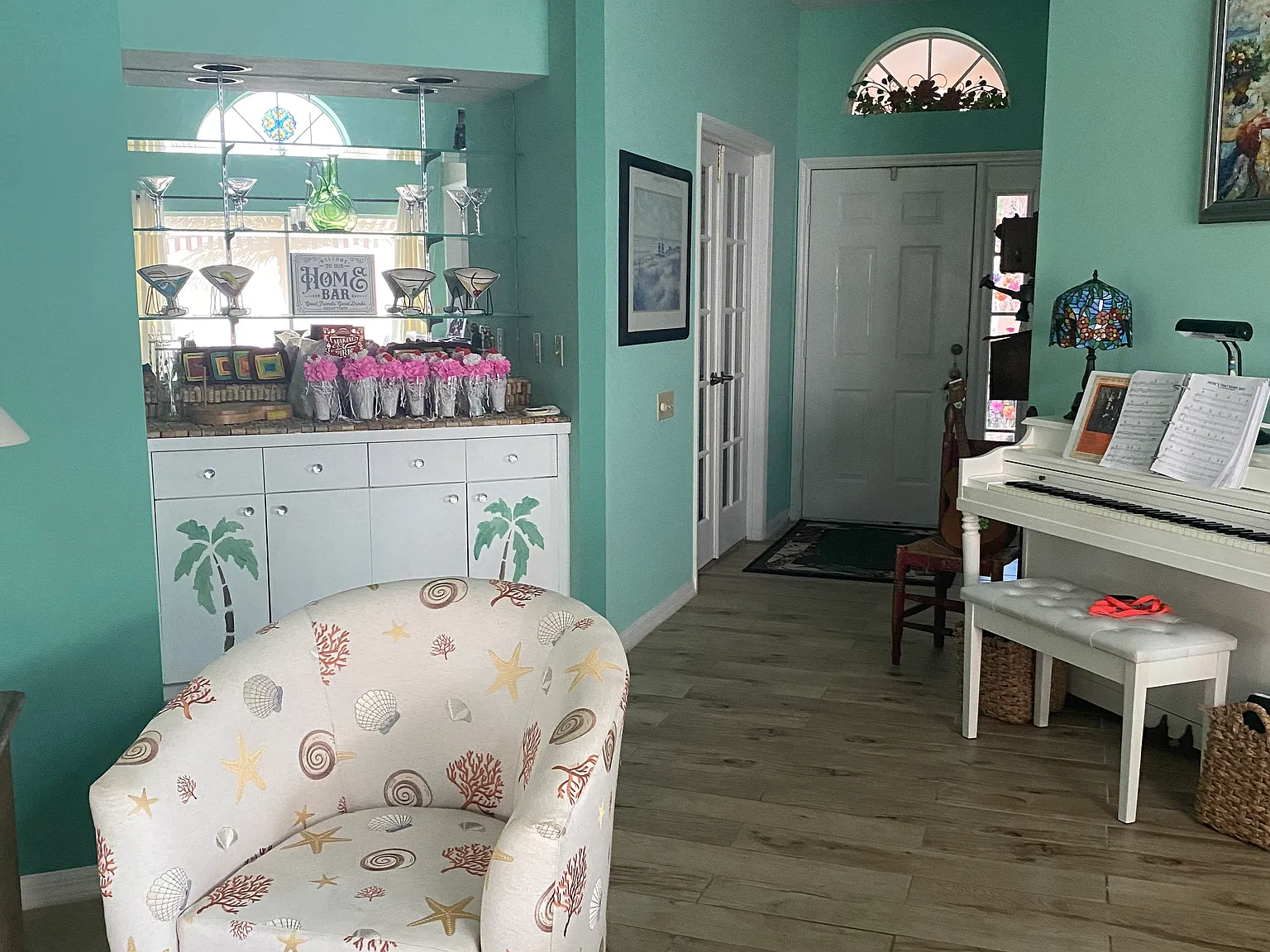 2 bed, 1830 sqft, $2,900 — Photo 2