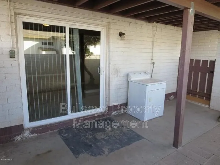 1901 S Farmer Ave #1901 — Photo 33