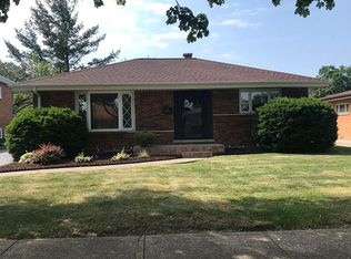 10841 Hastings St, Westchester, IL