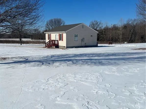 547 Level Green Rd, Saint Stephens Church, VA 23148