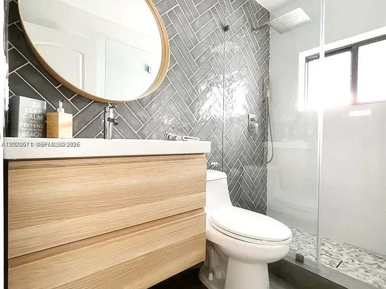 17615 SW 80th Ct — Photo 34